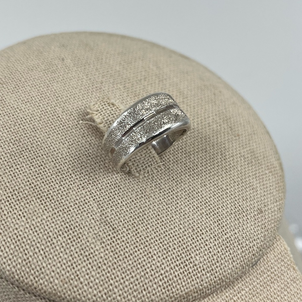 Vintage .999 Fine Silver Textured Band Ring – Size 5.75, Made in Costa Rica - Picture 1 of 16